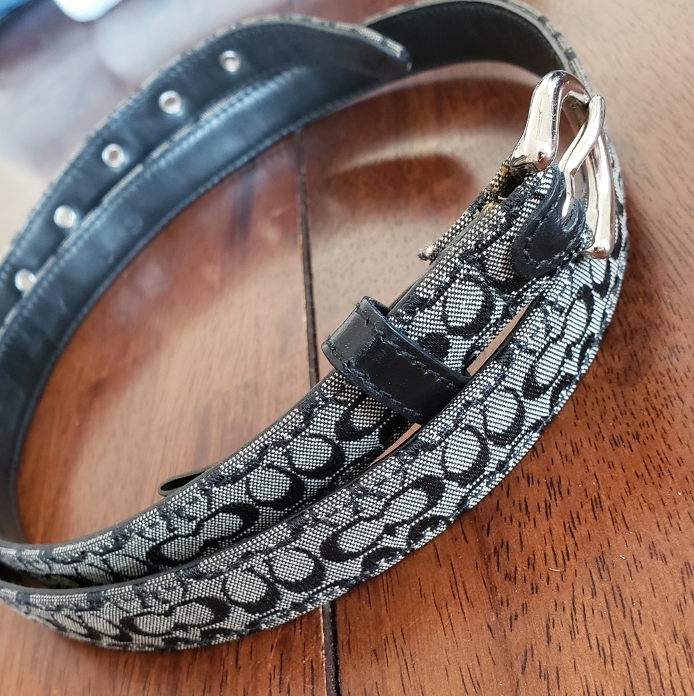Authentic Coach belt